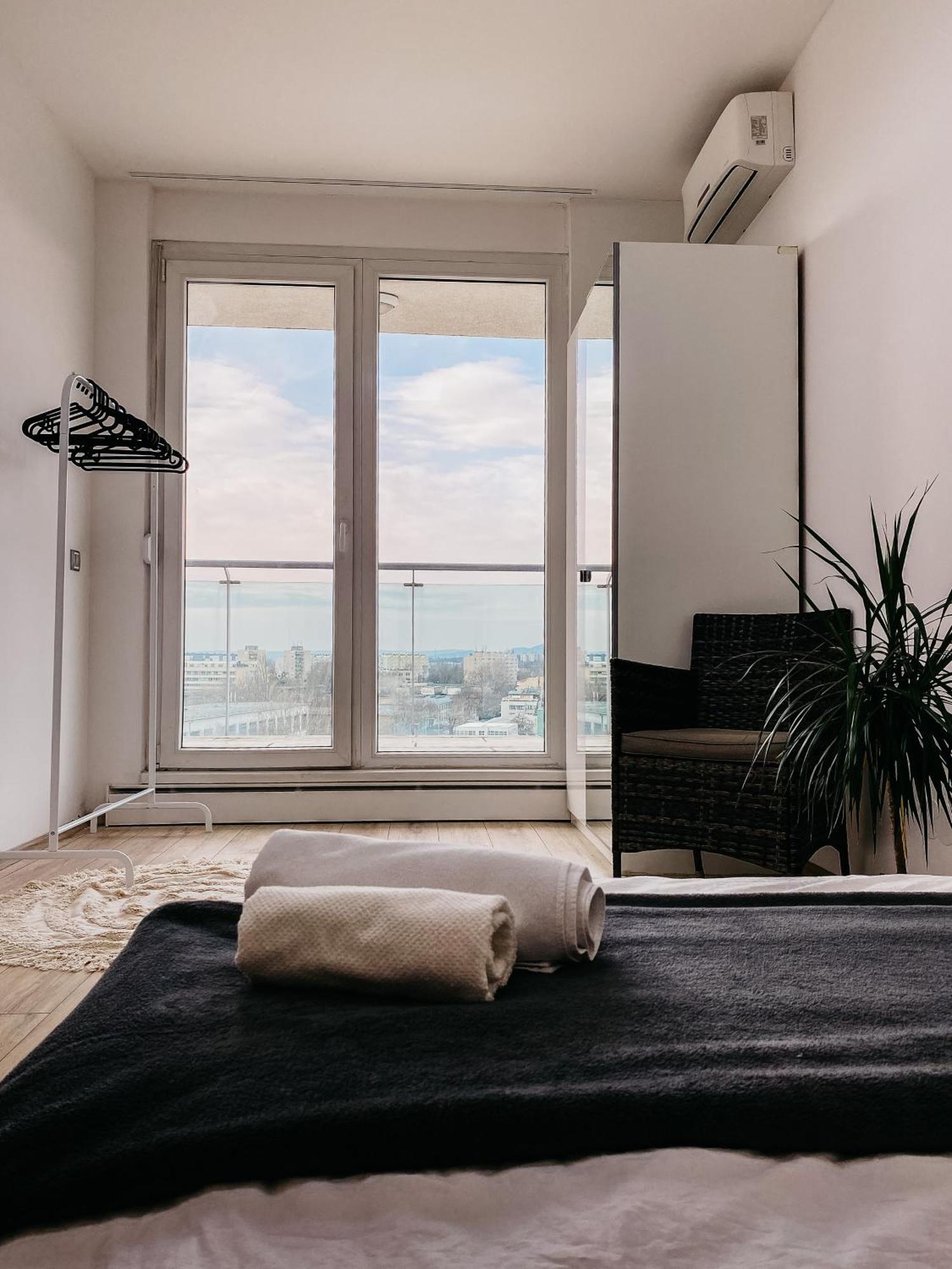 Ferienwohnung Highrise Horizon Penthouse Budapest Exterior foto